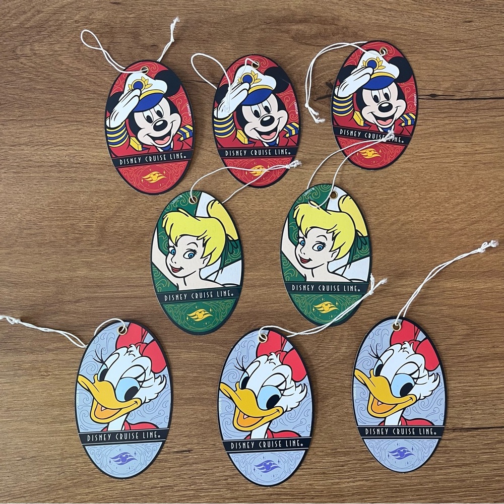 8 DCL Disney Cruise Line paper Bag Luggage Tag Mickey, Daisy, Tinkerbell NEW